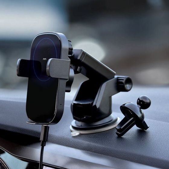 Vezeték nélküli mobiltelefon tartó autóba töltővel