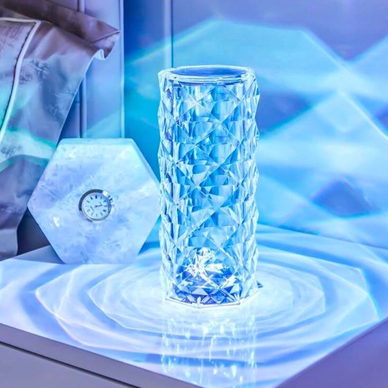 Újratölthető kristály asztali lámpa